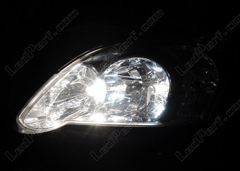LED-lampa Helljus Toyota Corolla E120