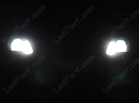 LED-lampa Helljus Toyota Corolla E120