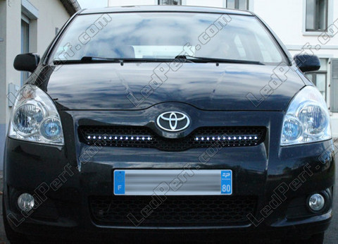 LED-lampa varselljus Toyota Corolla Verso