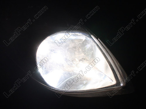 LED-lampa Halvljus Toyota Yaris 2