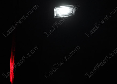 LED-lampa bagageutrymme Volkswagen Caddy