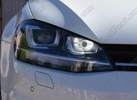 LED varselljus Volkswagen Golf 7 Bi-Xenon PXA