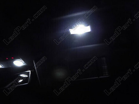 LED sminkspeglar solskydd Volkswagen Jetta 6 (IV)