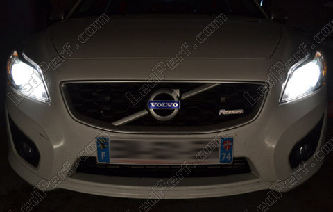 lampa Xenon effekt Helljus Volvo C30 LED