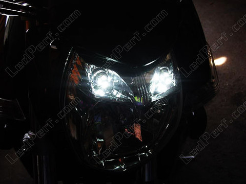 LED-lampa parkeringsljus xenon vit Suzuki GSR 600
