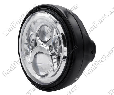 Exempel på en svart strålkastare rund med en kromad LED-optik till Suzuki Marauder 800