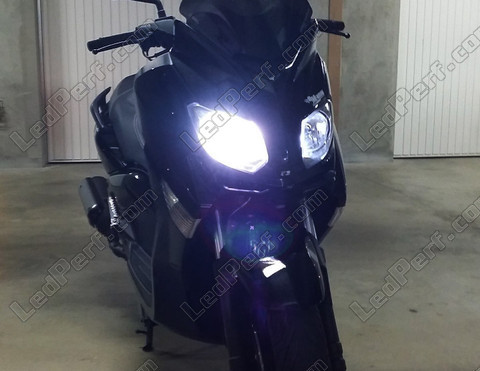 LED Strålkastare Yamaha X Max