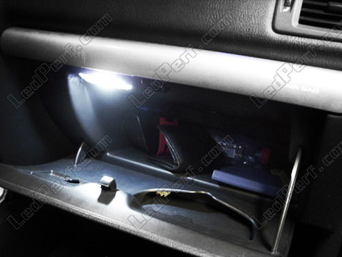 LED-lampa handskfack Renault Clio 2
