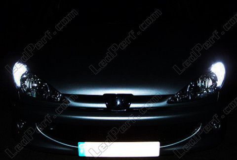 LED parkeringsljus xenon vit Peugeot 206