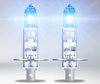 Ljus vit från lampor Xenon Effekt H1 Osram Cool Blue Boost 5000K - 62150CBB-HCB