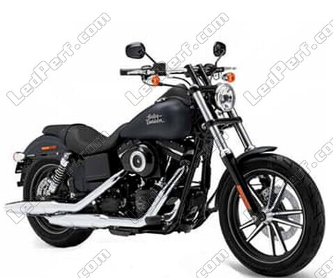 Motorcykel Harley-Davidson Street Bob Special 1690 (2016 - 2017)