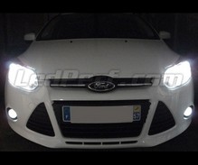 Paket med Xenon Effekt-lampor för Ford Focus MK3 strålkastare